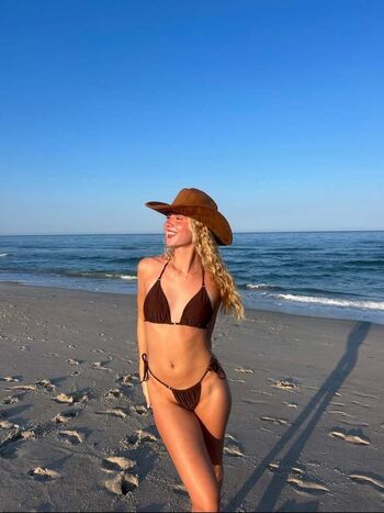 Full leaked Bombette martin private onlyfans photo