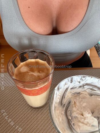 Boobtrop