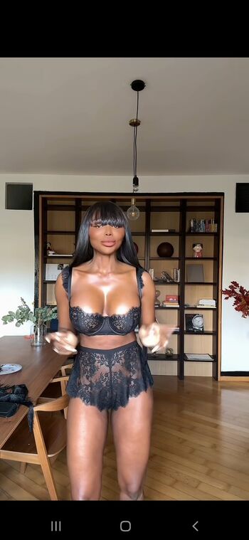 🔥 Boudoir page leaked private photo uncensored full