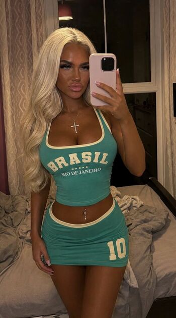 Full leaked British chavs private onlyfans photo