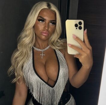 Full leaked British chavs private onlyfans photo