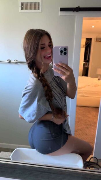 Full leaked Brooke monk private onlyfans photo