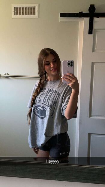 Full leaked Brooke monk private onlyfans photo