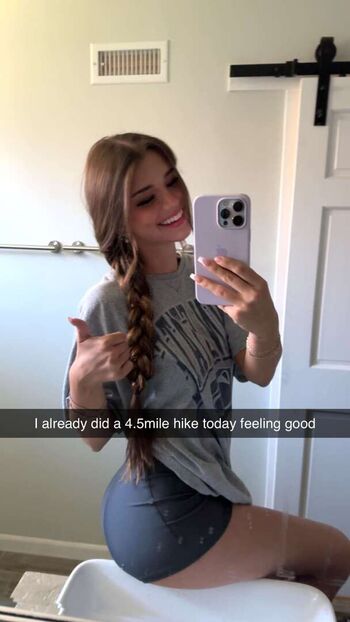Full leaked Brooke monk private onlyfans photo
