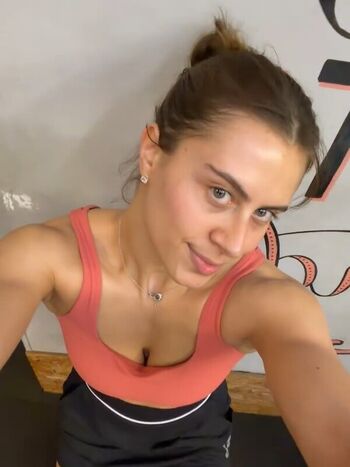 Bruna Takahashi