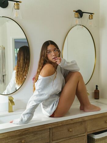 Full leaked Bunnybunny private onlyfans photo