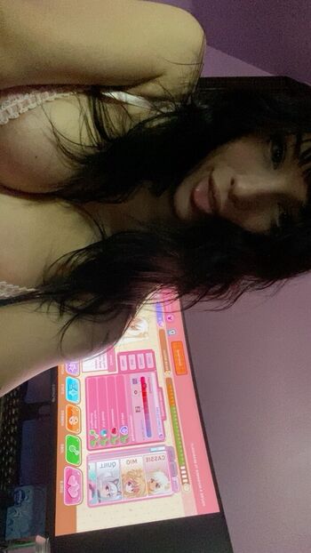 Full leaked Bvnnybearz private onlyfans photo