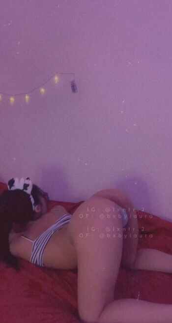 Full leaked Bxbylaura private onlyfans photo