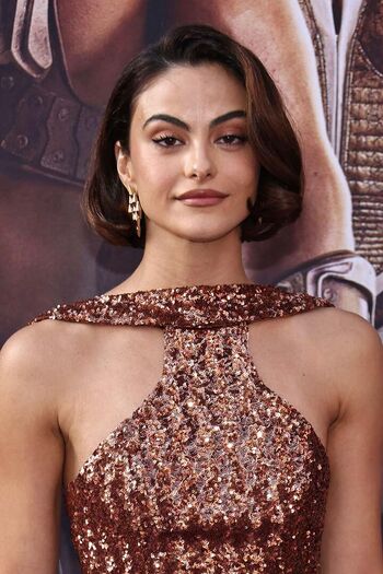 Camila Mendes