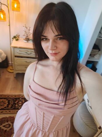 camillaisadoll