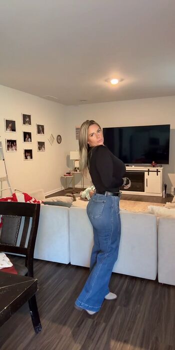 Full leaked Candice private onlyfans photo