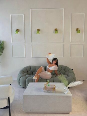 Full leaked Carla alison private onlyfans photo
