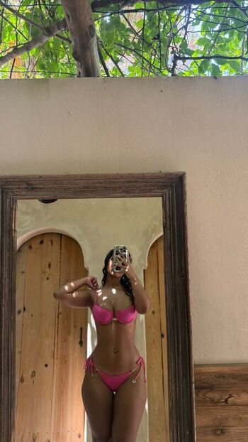 Full leaked Carla alison private onlyfans photo