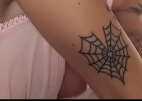 Full leaked Carlyhymz private onlyfans photo
