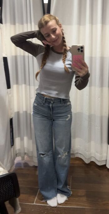 Full leaked Carmela private onlyfans photo