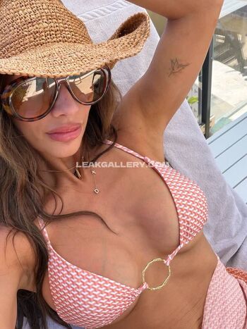Full leaked Carmellawwe private onlyfans photo