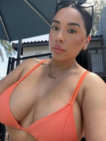 Carolina Dominguez