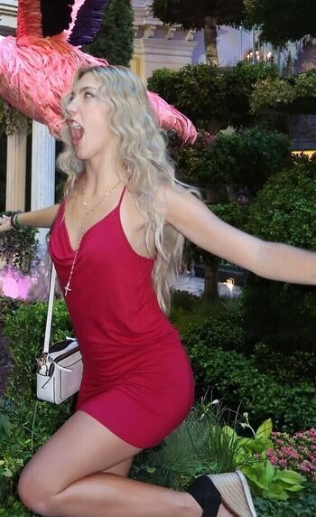 Full leaked Caroline ambrose private onlyfans photo