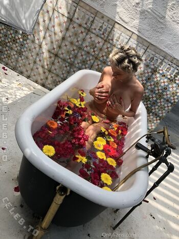 🔥 Caroline vreeland leaked private photo uncensored full