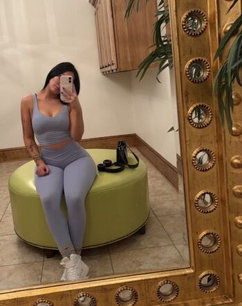 Full leaked Carolinealexa private onlyfans photo