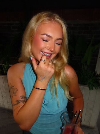 Full leaked Cassiedavidsonx page private onlyfans photo