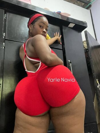 Cataleya Navia