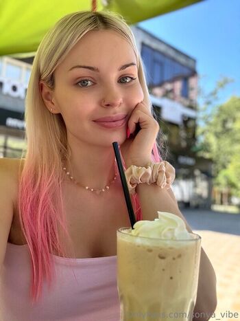 Full leaked Catch my vibe private onlyfans photo