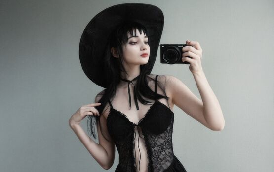 🔥 Catiescos  page leaked private photo uncensored full