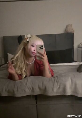 Celina_x31