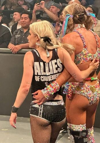 Charlotte Flair