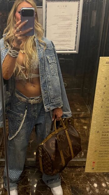 Charlotte Flair