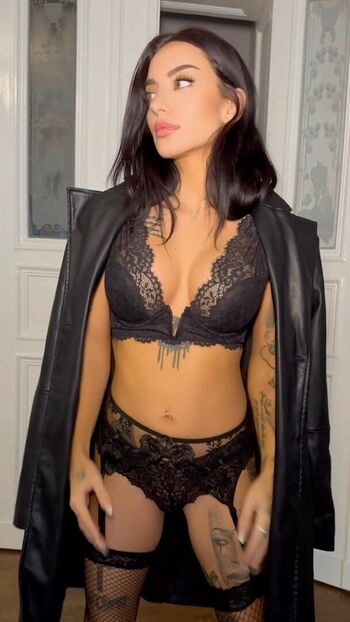 🔥 Cherryrebelle  page leaked private photo uncensored full