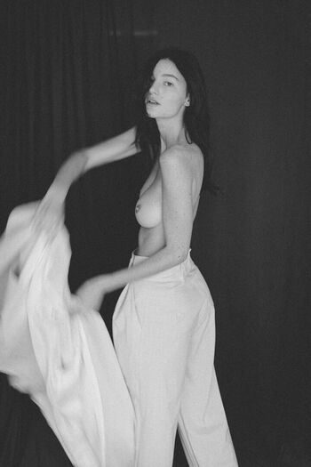 🔥 Chloe bechini page leaked private photo uncensored full