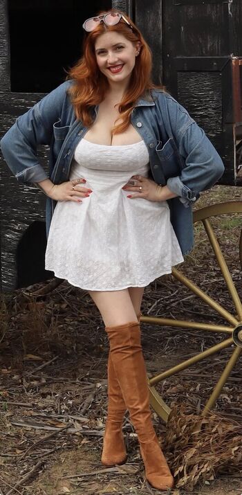 Full leaked Chloe maddren private onlyfans photo