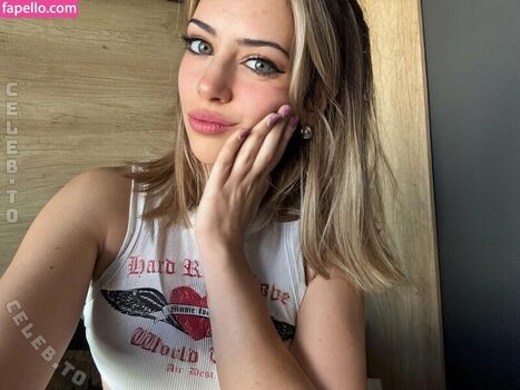 Full leaked Chloeecarterxo private onlyfans photo