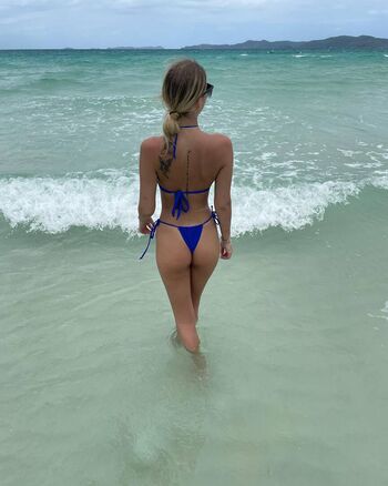 Full leaked Chloesmorris private onlyfans photo