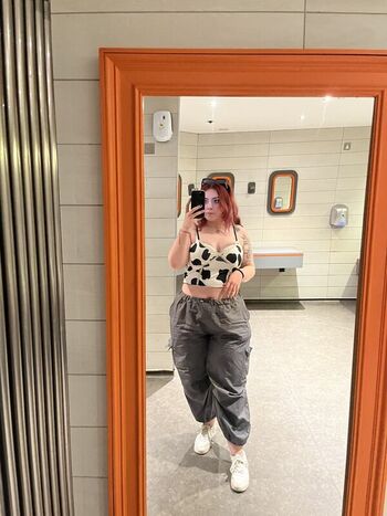 Full leaked Chx rliex private onlyfans photo