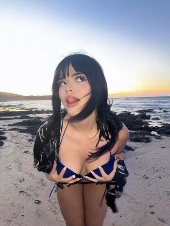 🔥 Chxrryxblossom  page leaked private photo uncensored full