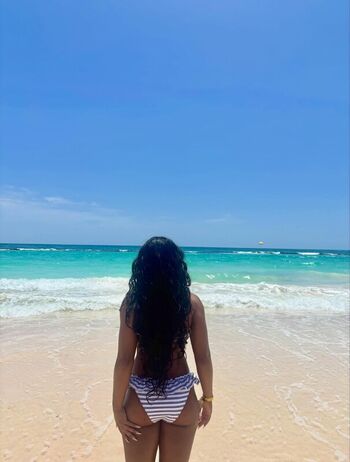 Full leaked Ciara oommen private onlyfans photo