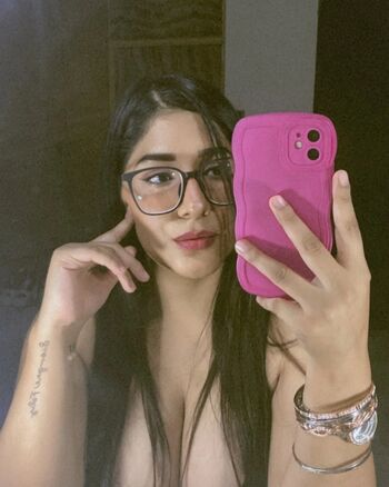 Cinthia De Leon