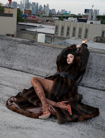 Full leaked Clairo private onlyfans photo