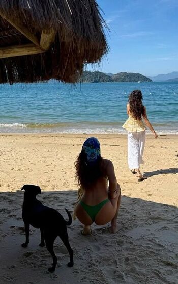 Full leaked Clara buarque private onlyfans photo