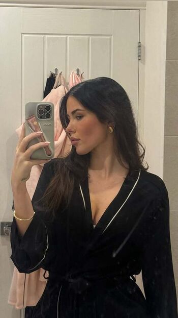 🔥 Clarissa bea page leaked private photo uncensored full