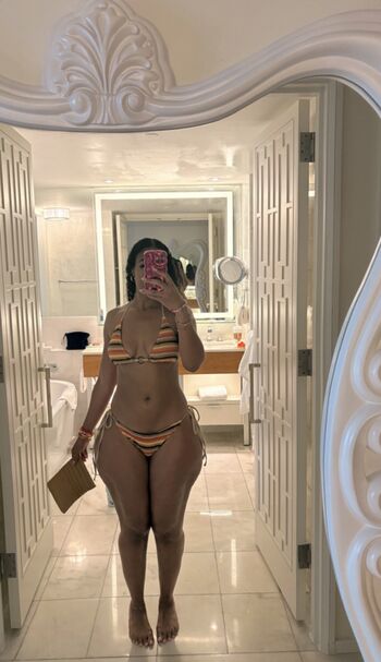 Full leaked Cleo cakes private onlyfans photo