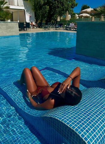 🔥 Clodaghnicgiollabhain leaked private photo uncensored full