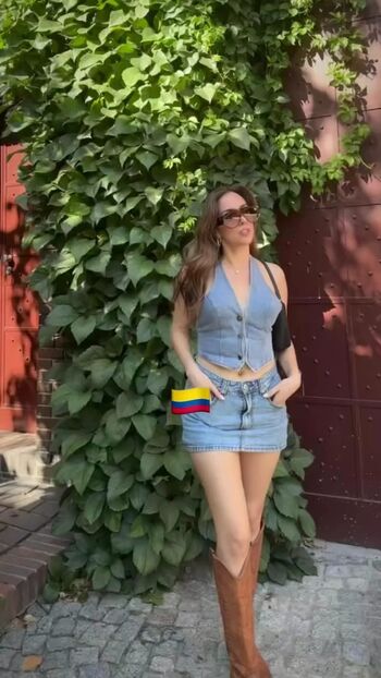 Full leaked Colombians private onlyfans photo