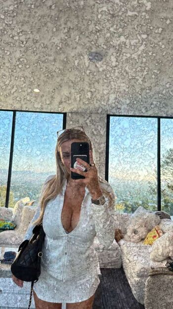 Full leaked Corinna kopf private onlyfans photo