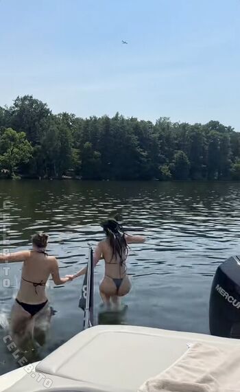 Full leaked Coupleontour private onlyfans photo