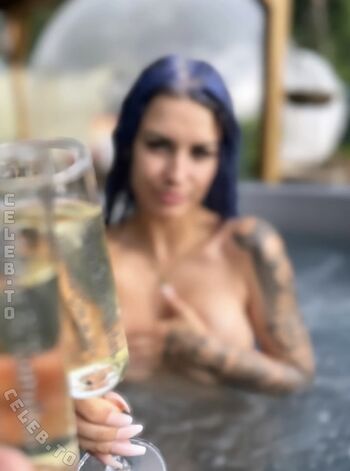 Full leaked Crx lady private onlyfans photo