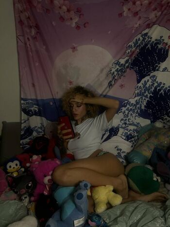 Full leaked Crystals nchantd private onlyfans photo